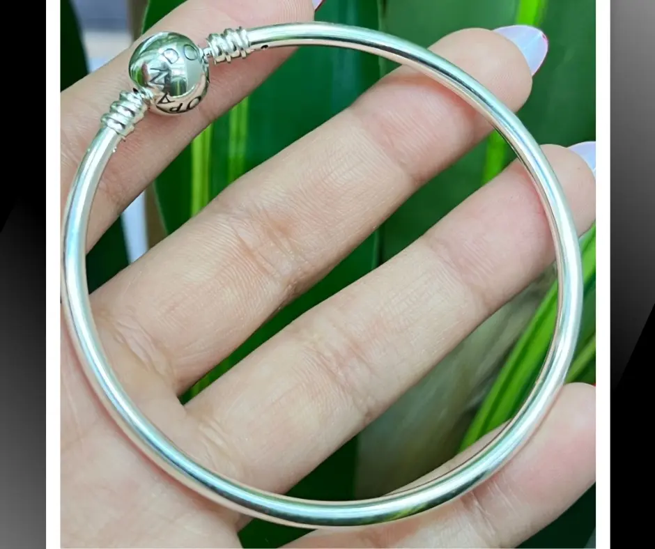 [PAN-1096] Pandora_Brazalete Rígido Broche circular 19 cm