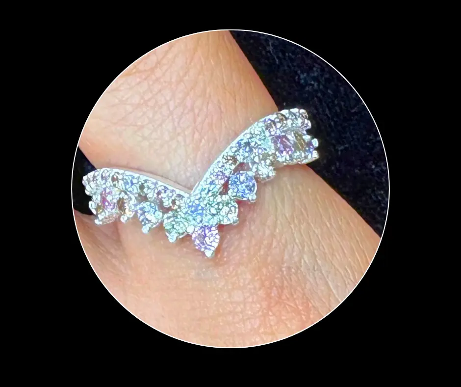 Anillo_circonia_multicolor_tonos pasteles_Churumbela en punta (8)