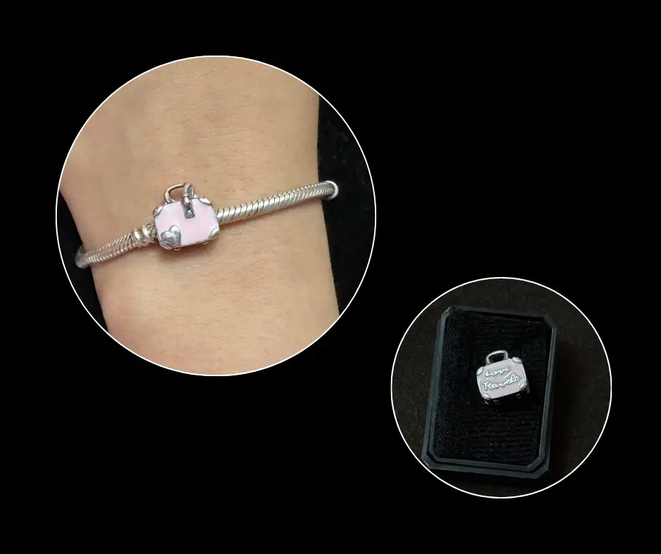 [CHA-552] Charm_Maleta rosa_ "I Love Travel"