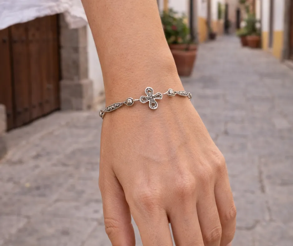 [PUL-0175] Pulsera marquesitas_19 cm Trébol