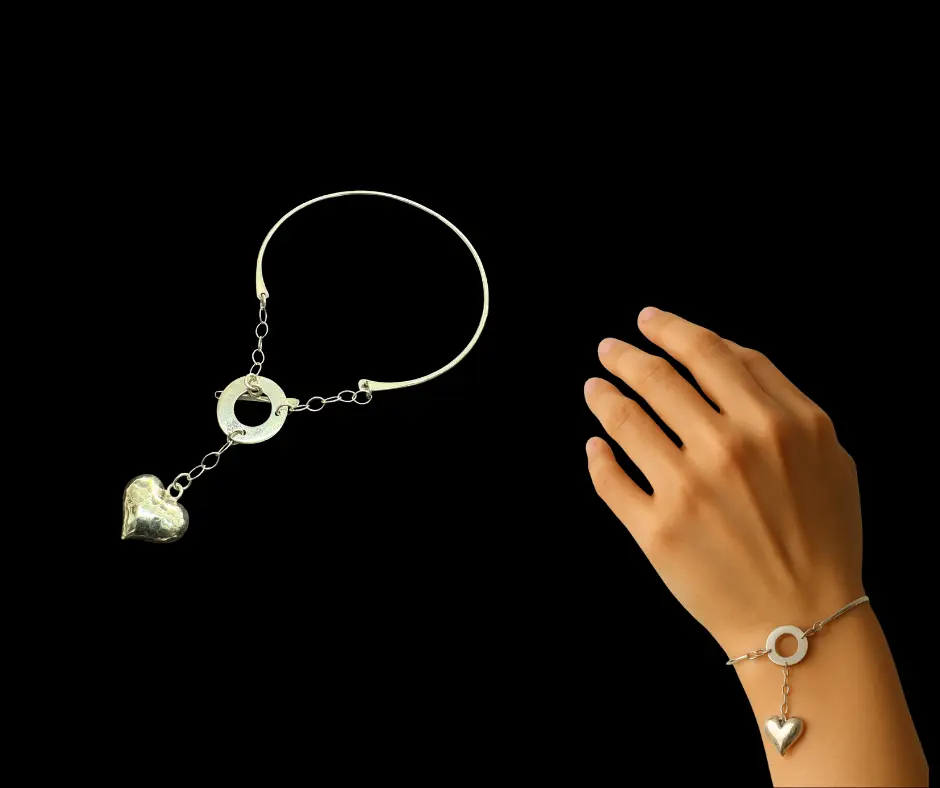 [BRA-333] Brazalete_Corazón martillado colgante
