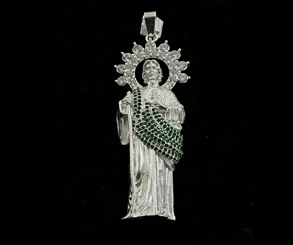 Dije circonia incrustada_San Judas Tadeo manto verde_ Ch, 7 cm