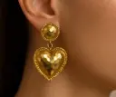 Aretes corazón martillado