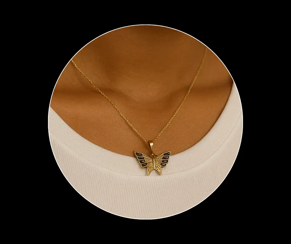 Collar mariposa