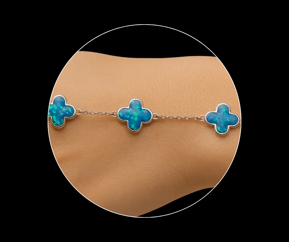 Pulsera circonia incrustada, trébol azul opalite (ajustable)