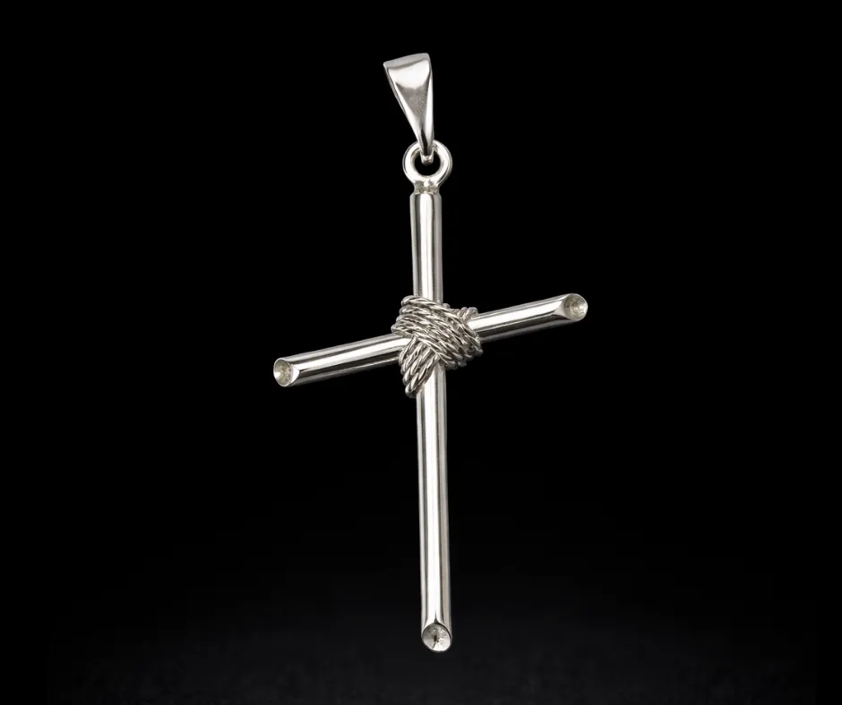 Cruz tubular con nudo 4 cm