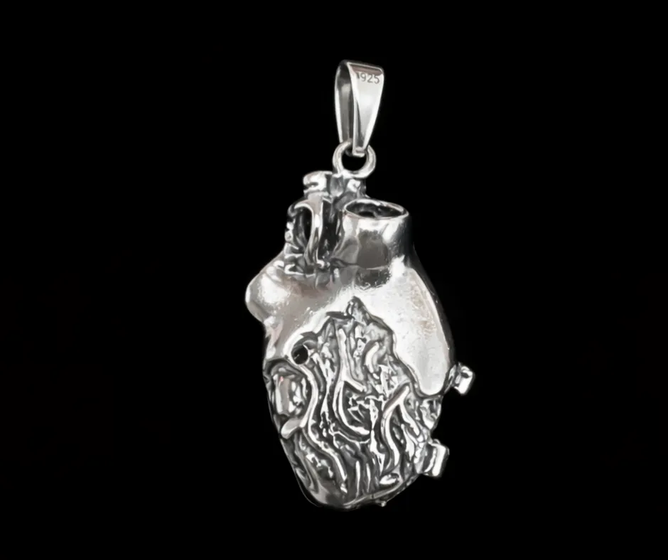 Dije Corazón Anatómico 2.5 cm