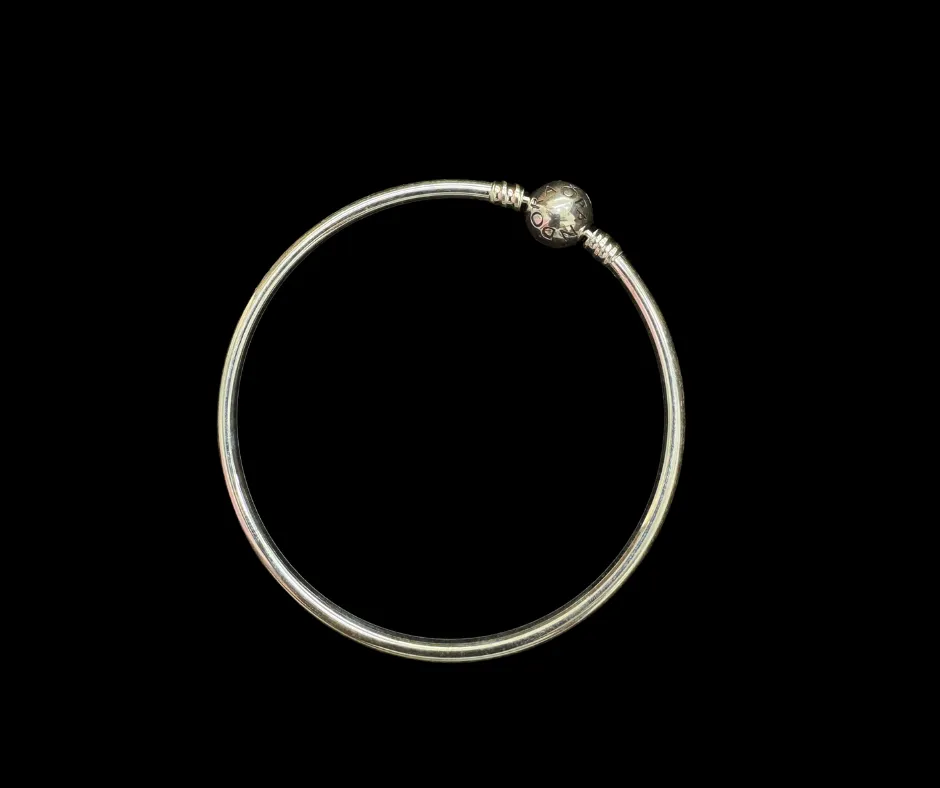 Pandora_Brazalete Rígido Broche circular 20 cm
