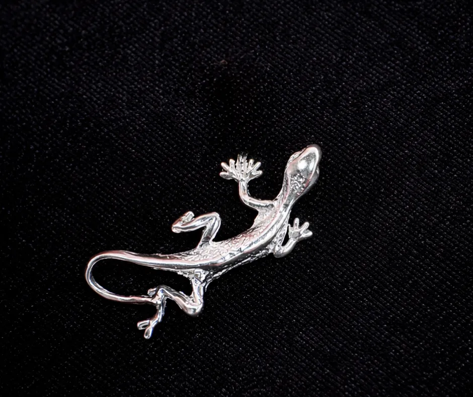 [DIJ-788] Dije Lagartija bandola cola