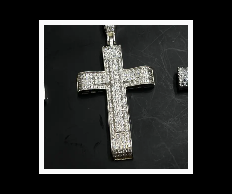 [DIJ-871] Dije circonia incrustada_Cruz blanca 3D_ 5.5 cm