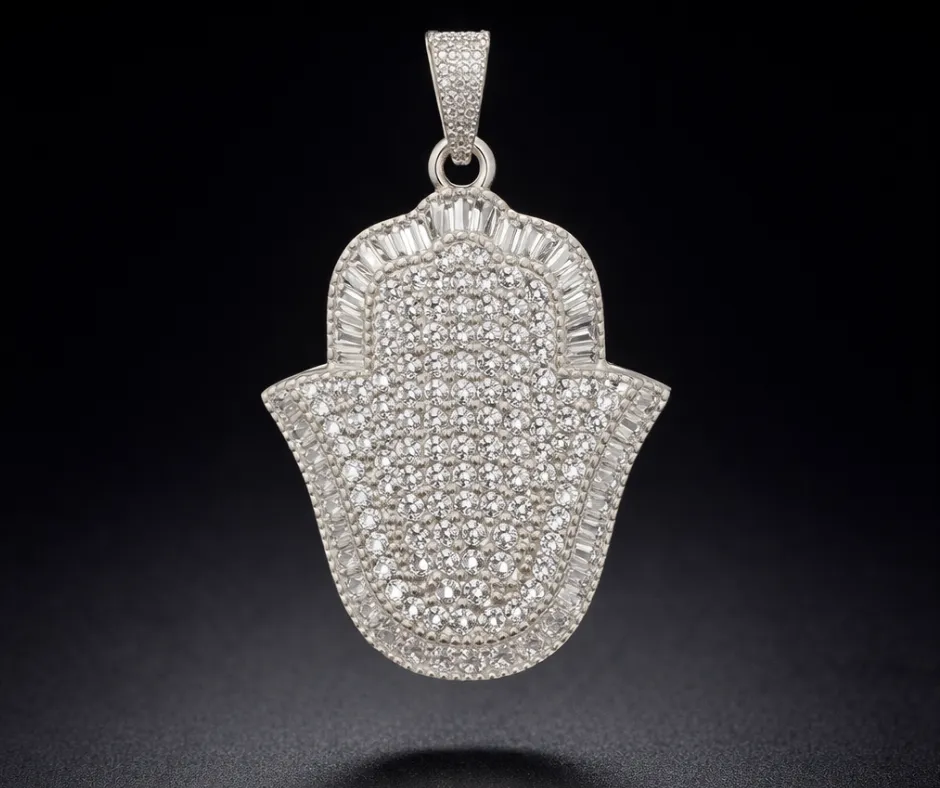 [MAN-1008] Mano de Fátima  circonia incrustada 3 cm