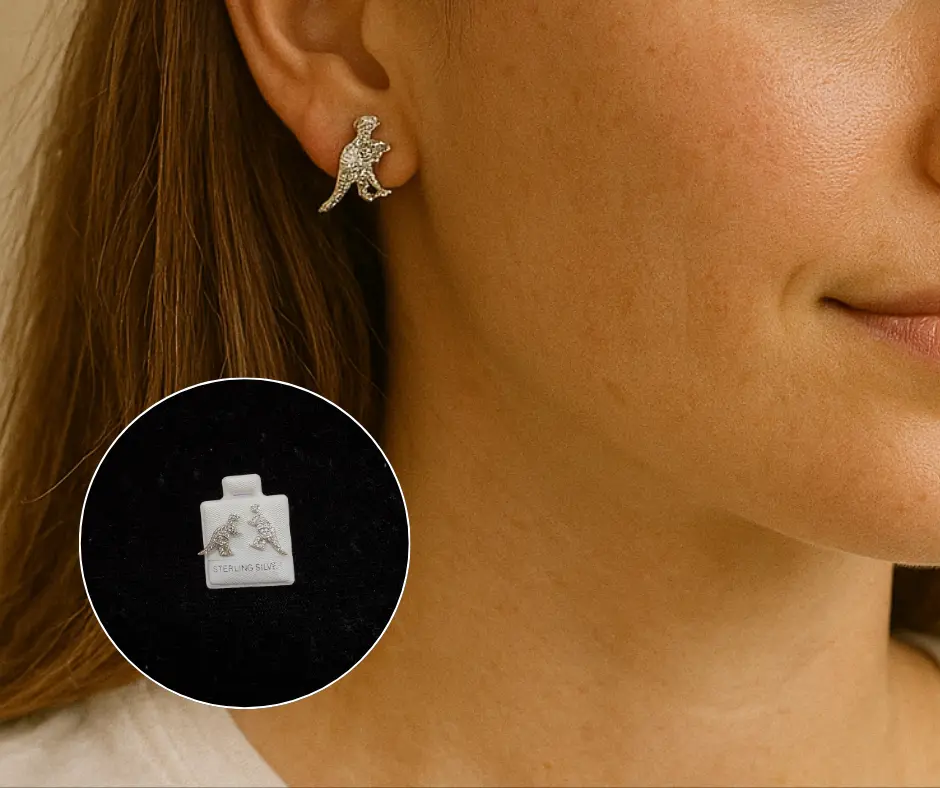 [DIN-932] Dinosaurio circonia incrustada