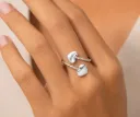 Anillo liso Abrazo Corazón / Flecha cúpido ajustable