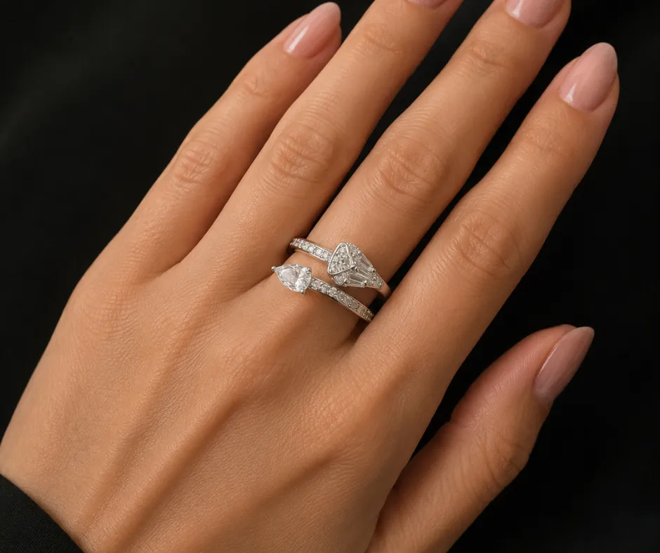 Anillo_Serpiente punta diamante circonia