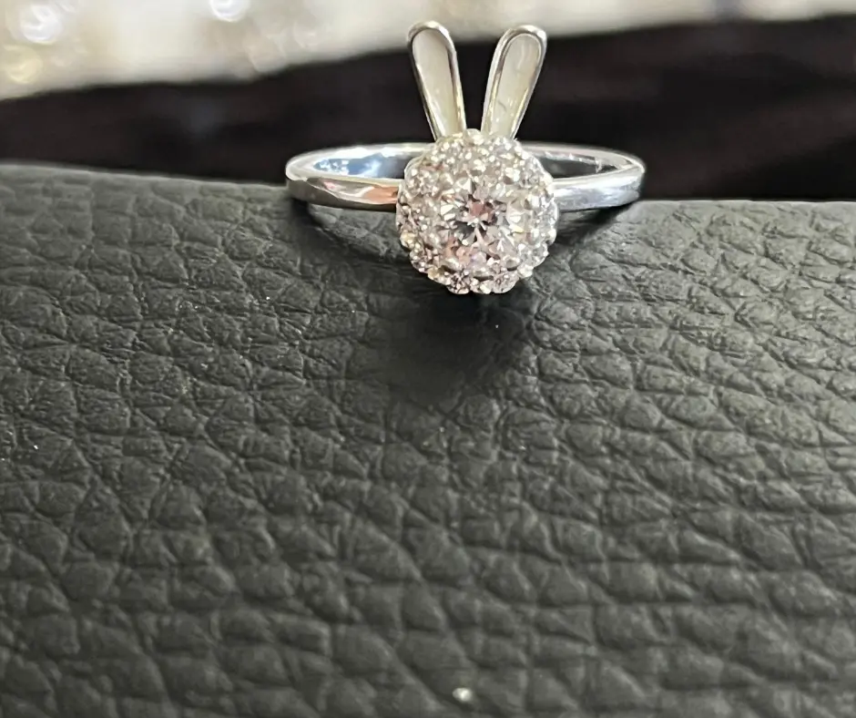 [ANI-37] Anillo giratorio_ ajustable_antiestres_Conejo