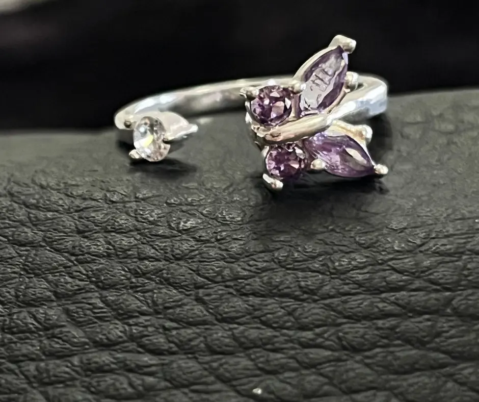 [ANI-34] Anillo giratorio_ ajustable_antiestres_ Mariposa morada