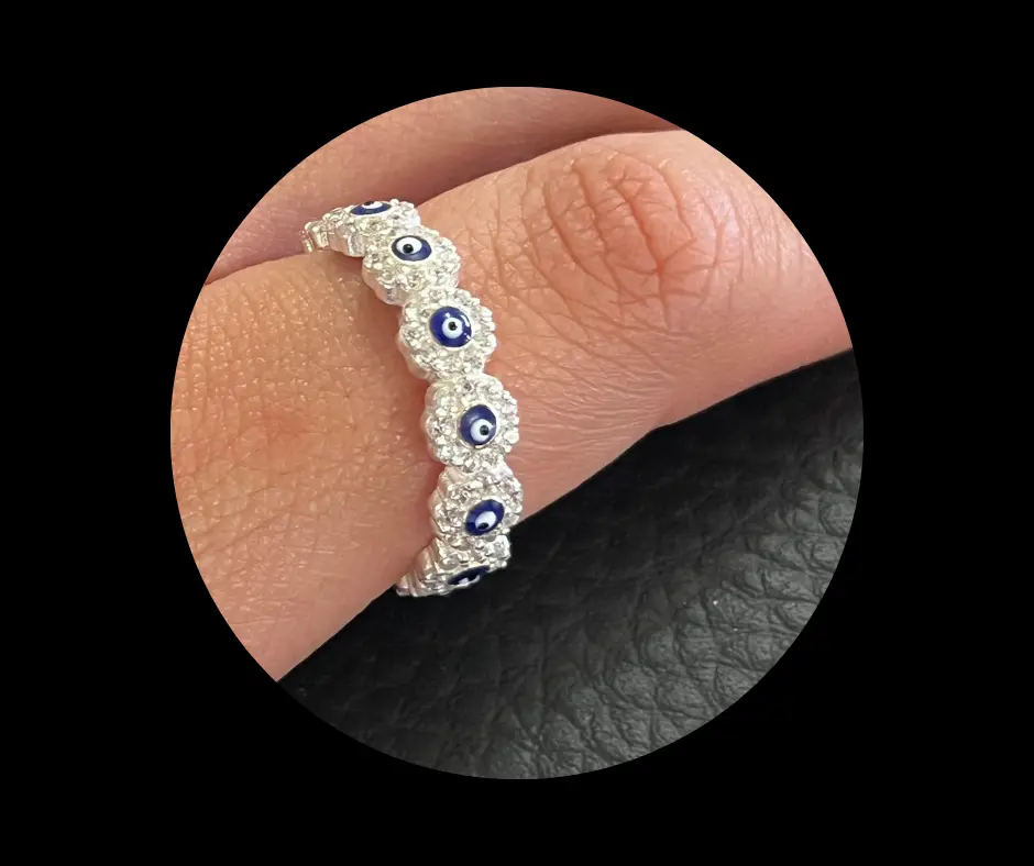 [ANI-110] Anillo_Ojo turco_azul marino_en flor circonia_talla 9