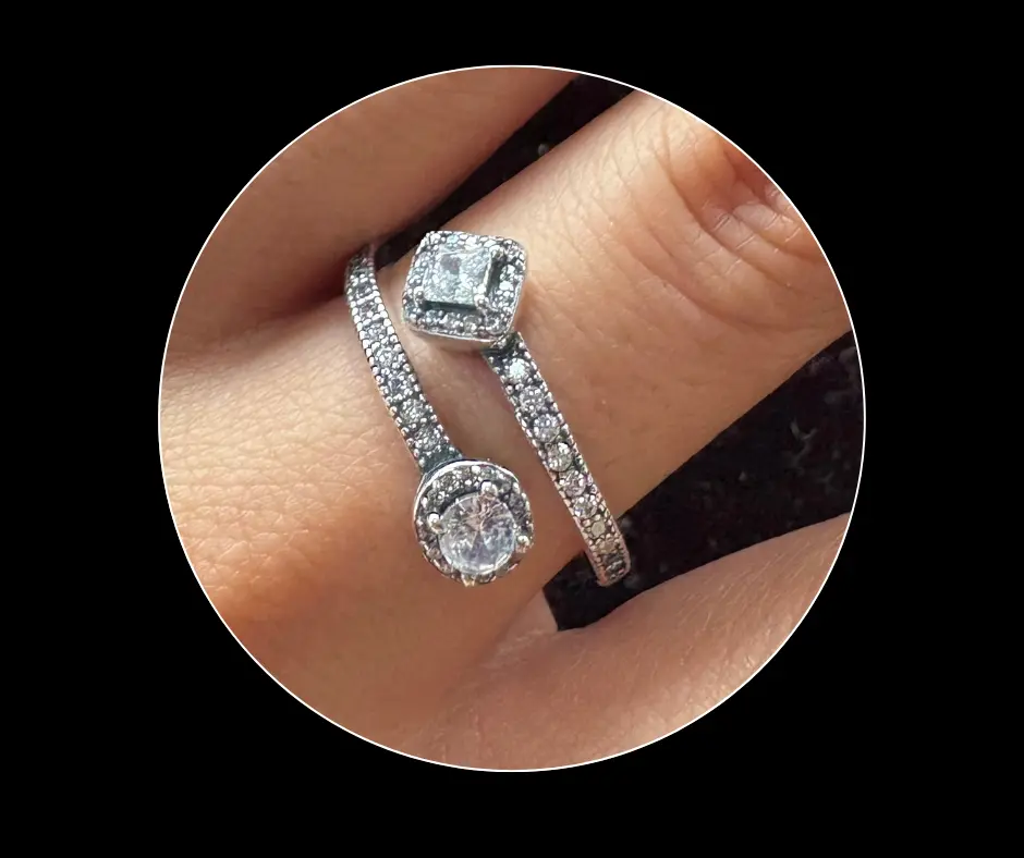 [ANI-49] Anillo pandora_ circonia incrustada_modelo abrazo cuadrado & círculo_talla #6