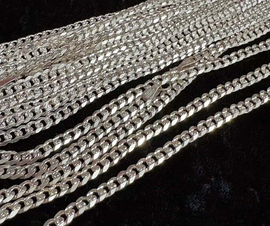 [CAD-426] Cadena_Tejido_ Cubano/Barbada_ Diamantada_ 5 mm_ 55 cm