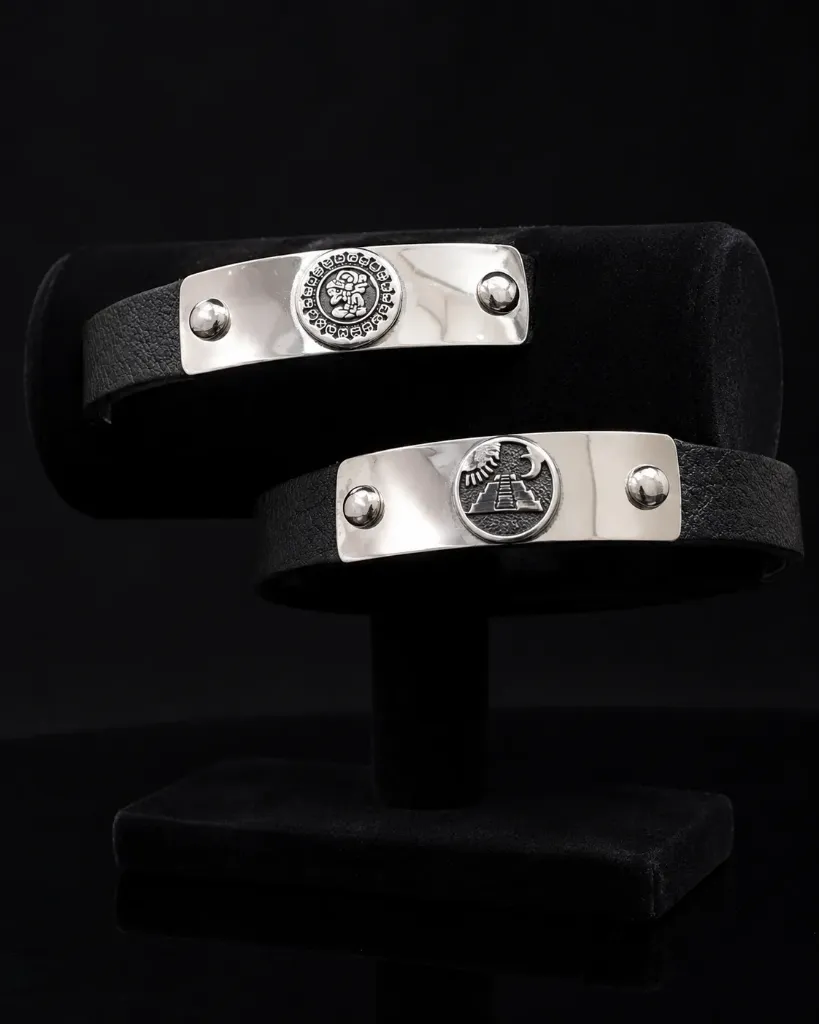 Brazalete mexicano (Ajustable a 19 cm y 22 cm)