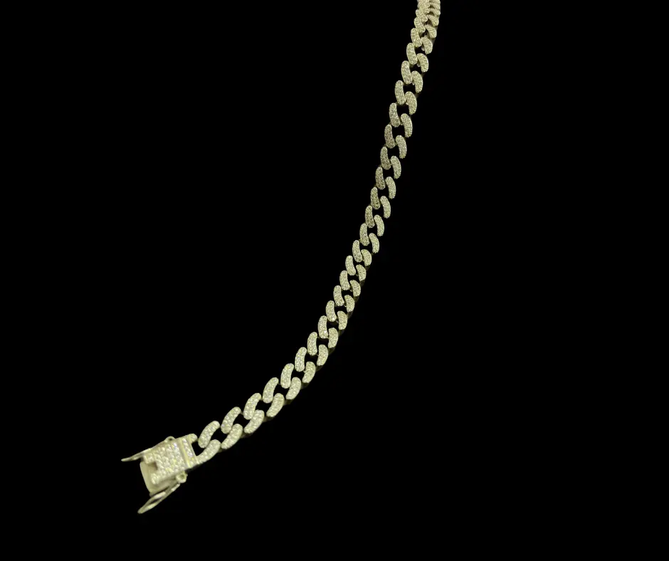 Circonia incrustada_Pulso Barbado O abierto 21 cm, 8 mm (brillo mate)