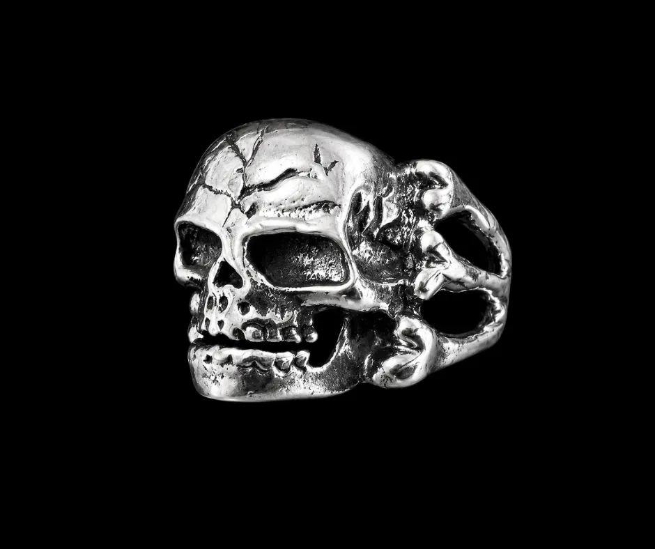 Anillo_cera_Calavera borde huesos (ANI-119)