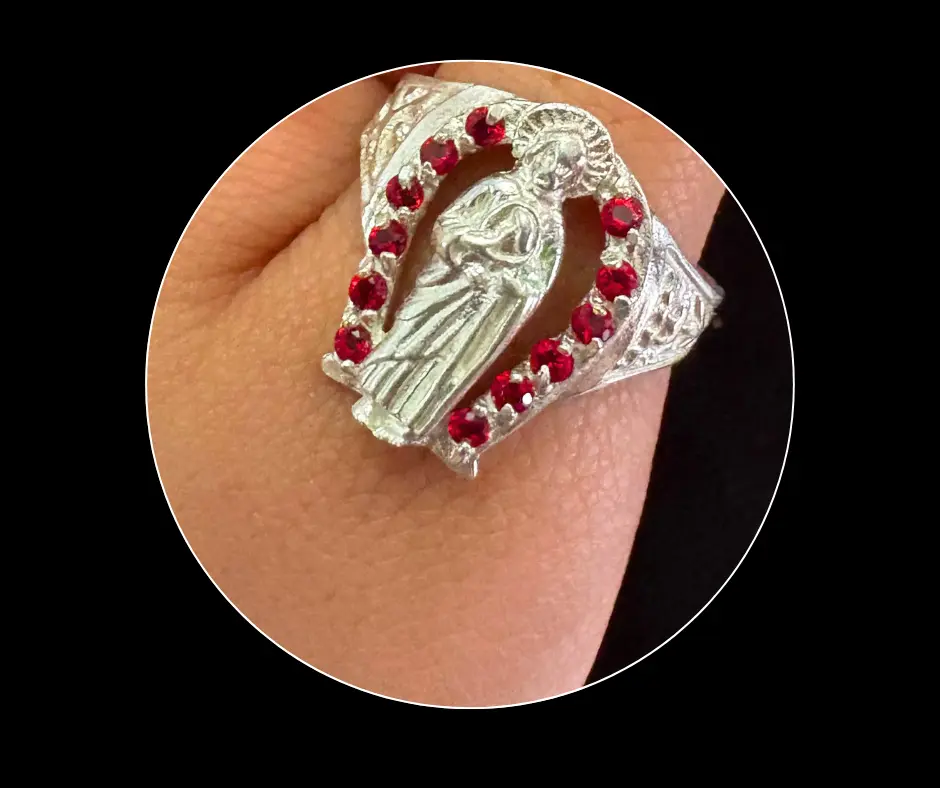 Anillo_Circonia Herradura San Judas (ANI-135)