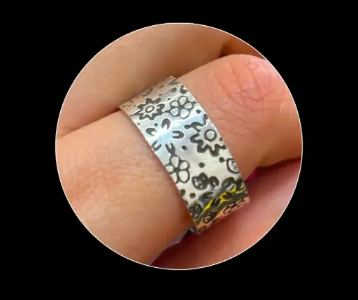 Argolla_tatuaje de flores