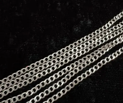 Cadena_Tejido_ Cubano/Barbada_ lisa_ 3mm_ 50 cm