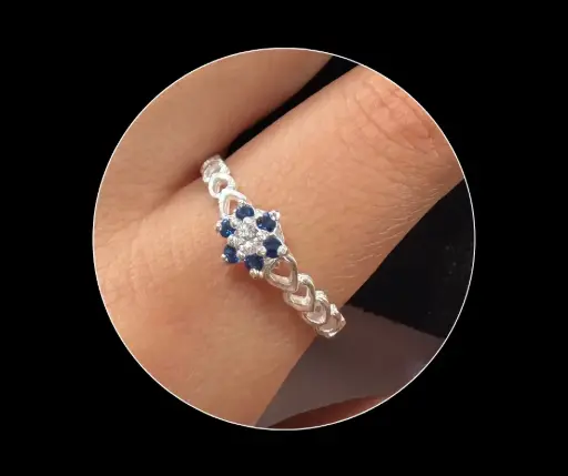 Anillo flor_clásica_con circonias