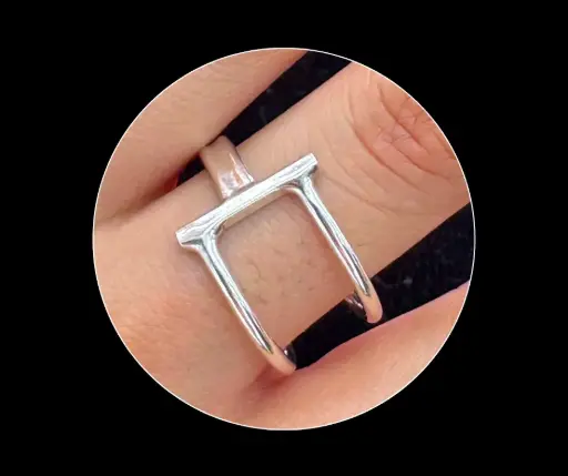 Anillo_liso_lazos del destino