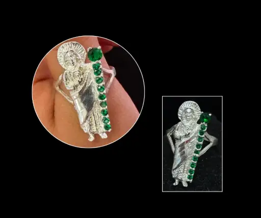 Anillo_circonia_San Judas_cuerpo completo